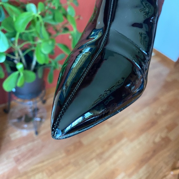 Nine West boot. - Picture 4 of 7